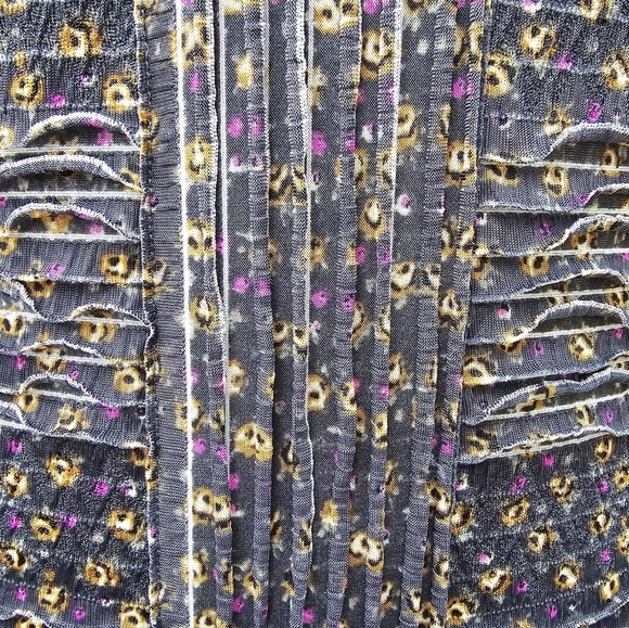 Free People Gray Floral Sleeveless Ruffle Shimmy Bodycon Mini Dress,  Size L - Picture 7 of 8